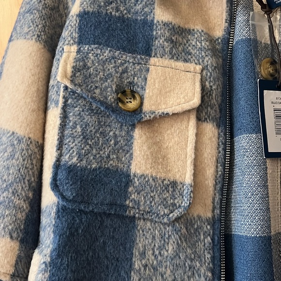 Plaid shacket - Picture 3 of 3